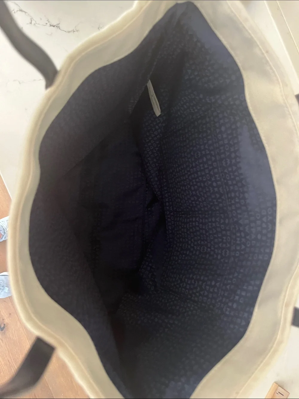 EUC Kate Spade Cheers Darling, novelty white canvas tote
